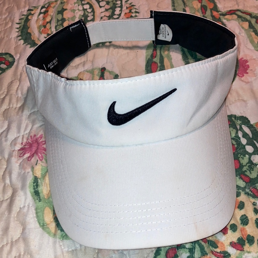 White Nike Visor